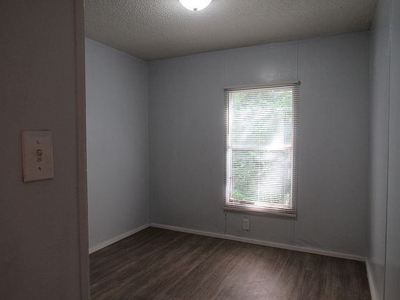 5th image of 68 Otto Rd