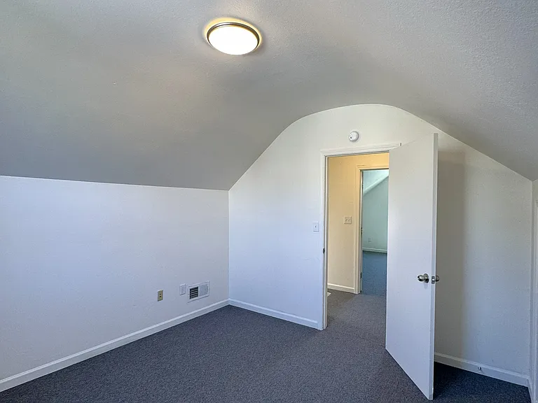 1466 Quesada Ave #2 — Photo 8