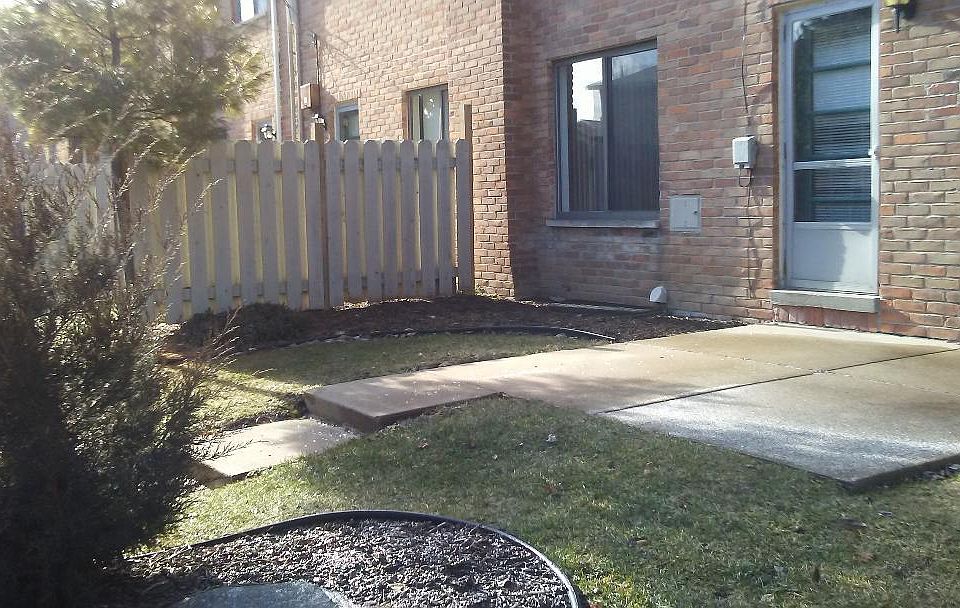1st image of 1024 N Fairview Ave