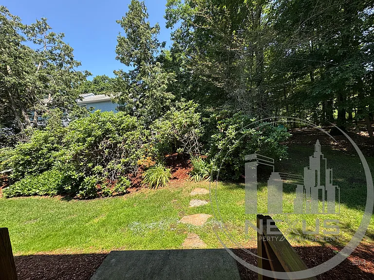 10 Nichols St #4 — Photo 20