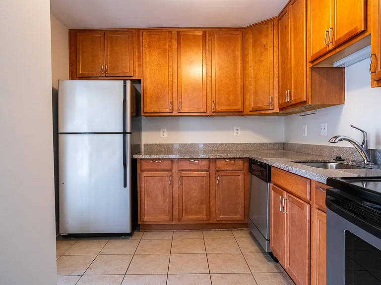 501 Prospect Blvd #B28-B-28 — Photo 8