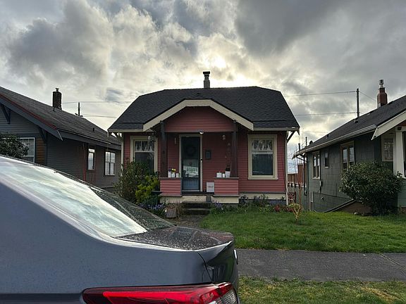 2nd image of 2306 Grand Ave