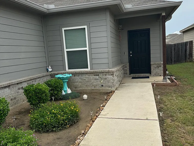 10335 Big Spring Ln — Photo 3