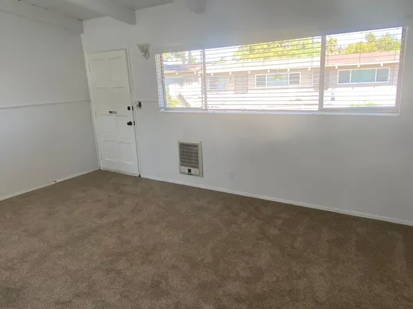 2758 Figueroa Blvd #20, San Diego, CA 92109