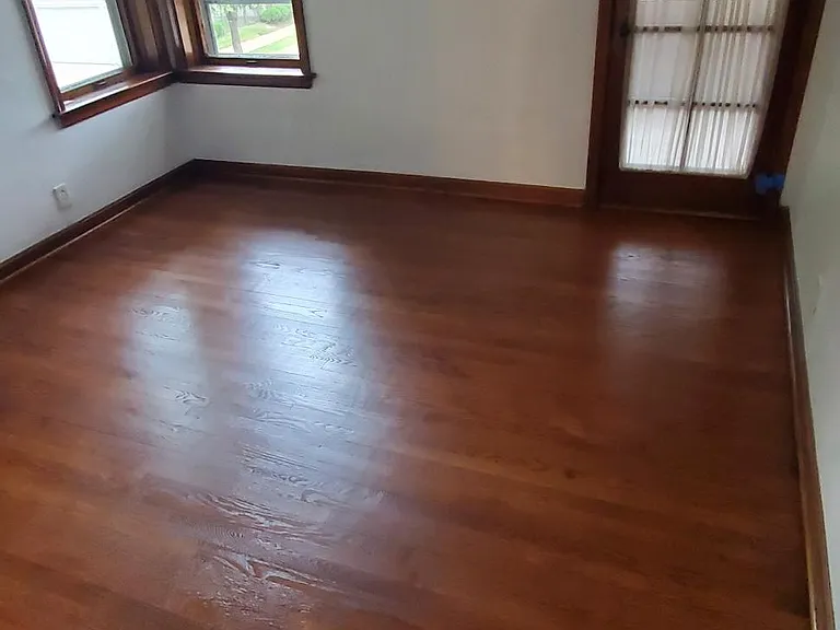 6300 Sutherland Ave #2E — Photo 3