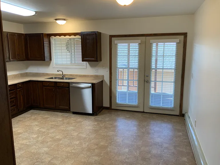 2244 Monad Rd #1 — Photo 7