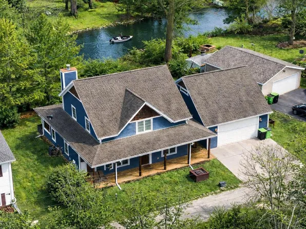 6621 Heidelberg CIRCLE, Waterford, WI 53185