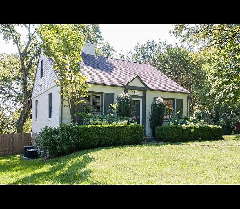 1st image of 2710 Hawthorne Pl