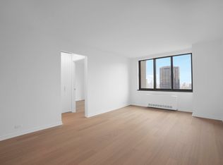 124 W 60th St APT 42B, New York, NY 10023