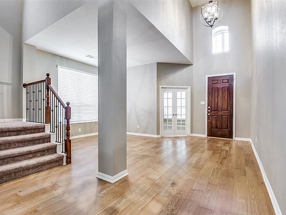 2nd image of 1026 Dayton Dr