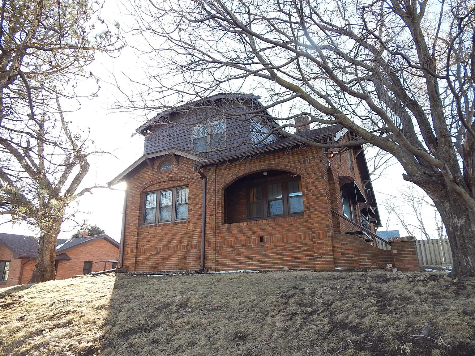 2622 Ridge Ave — Photo 4