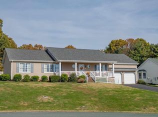 71 Windmill Ln, Stuarts Draft, VA 24477