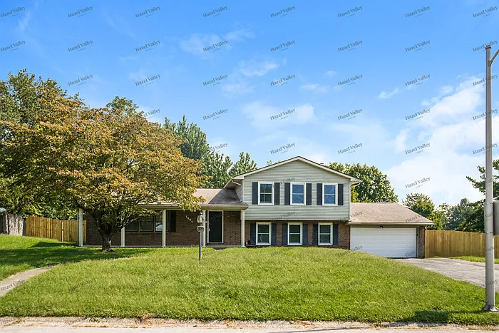1501 Cantrill Dr