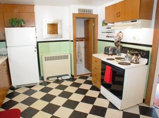46 Leonard Ave, Haverhill, MA 01835