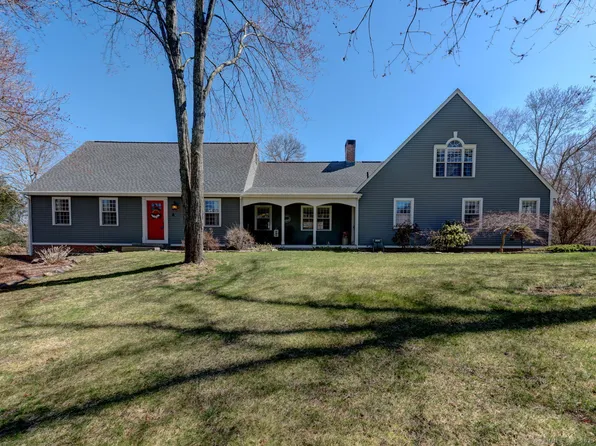 8 Olde Flatbrook Road, East Hampton, CT 06424