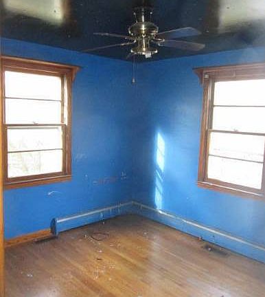 4th image of 1418 Washington Ave