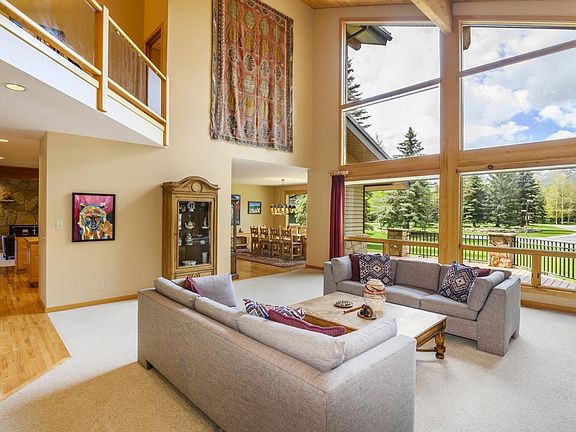 3rd image of 2520 Sunny Slopes Dr