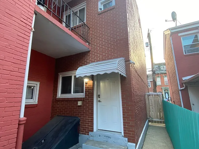 107 S 13th St #2 — Photo 17