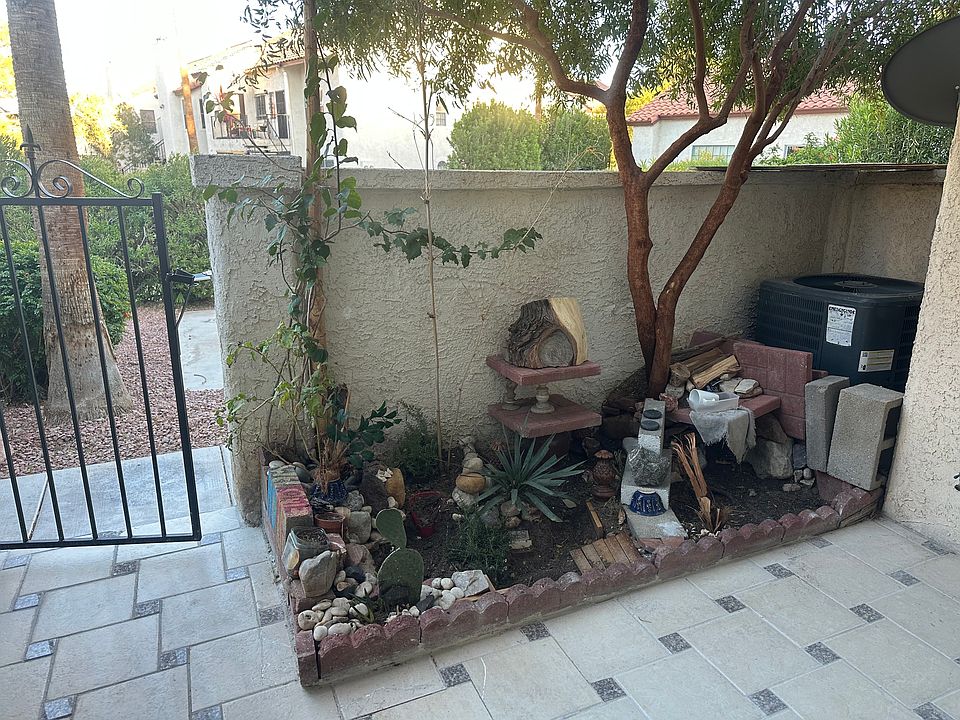 1st image of 3974 Bushnell Dr Unit 58