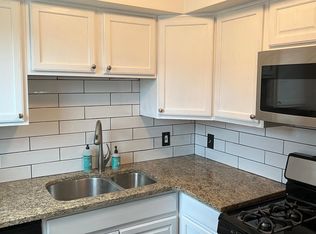 2816 Jasmine St, Denver, CO 80207