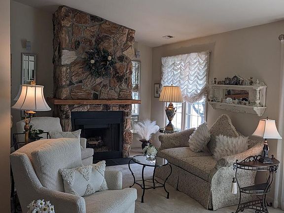 2nd image of 163 Brook Ln #163
