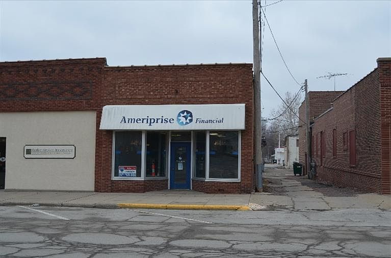 1st image of 311 High Ave E