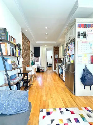 Rented by Nest Seekers International | media 12