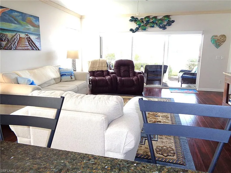 6260 Bellerive Ave #4 — Photo 9