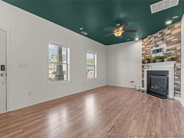 154 Blue Bay Ln — Photo 7