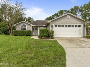 12403 Antler Hill Dr N, Jacksonville, FL 32224
