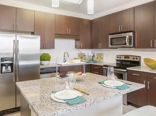 8331 S Valley Hwy APT 217, Englewood, CO 80112