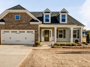 208 E Pyrenees Dr, Lyman, SC 29365