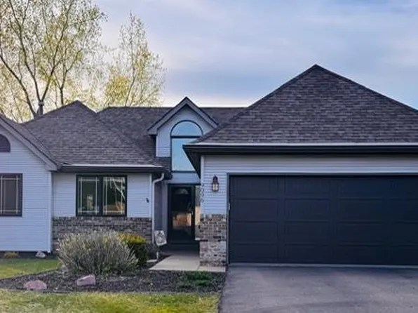 9096 Jergen Ave S, Cottage Grove, MN 55016