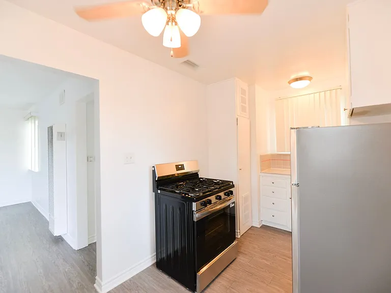 301 Avenida Del Mar — Photo 6