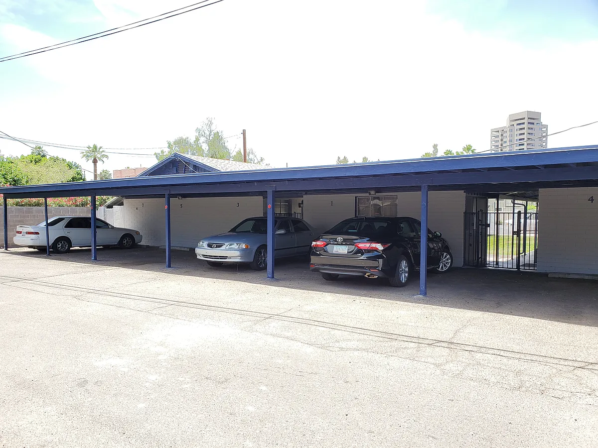 Building Photo - 3507 N 12th St #3