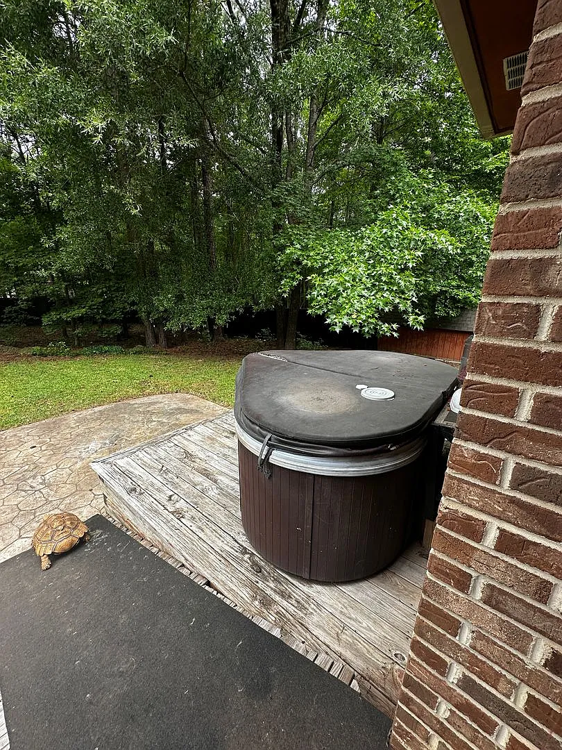 Private Living — Photo 2