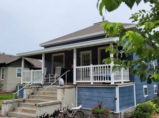 615 I St, Central City, NE 68826