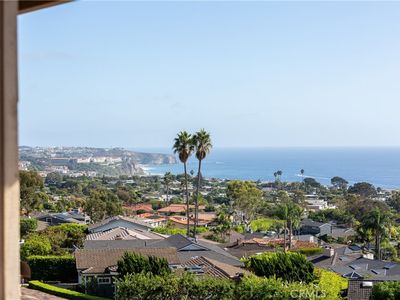 7 N Vista De La Luna, Laguna Beach, CA, 92651