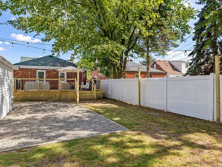 511 Coolidge Rd — Photo 59