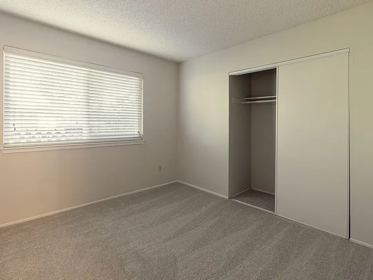Northridge Terrace Apartments at 4900-4948 Stamas Lane, Fair Oaks California — Photo 65