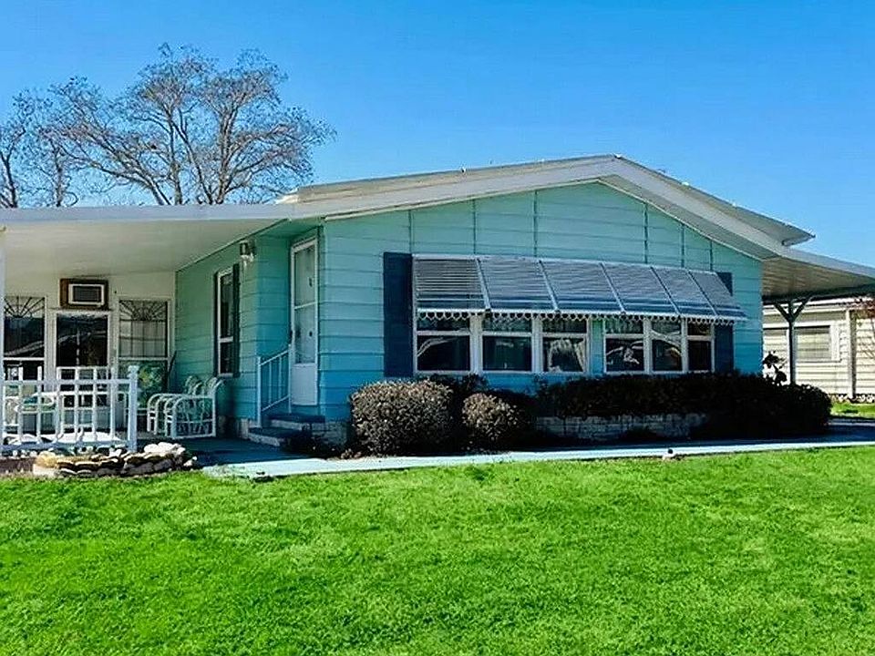 1st image of 83 Sea Fern Dr #111