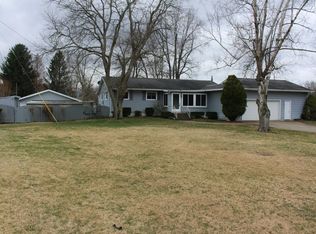 9325 Clinton Rd, Jackson, MI 49201