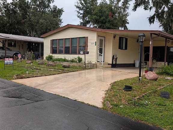 2nd image of 4843 Meadowlark Dr