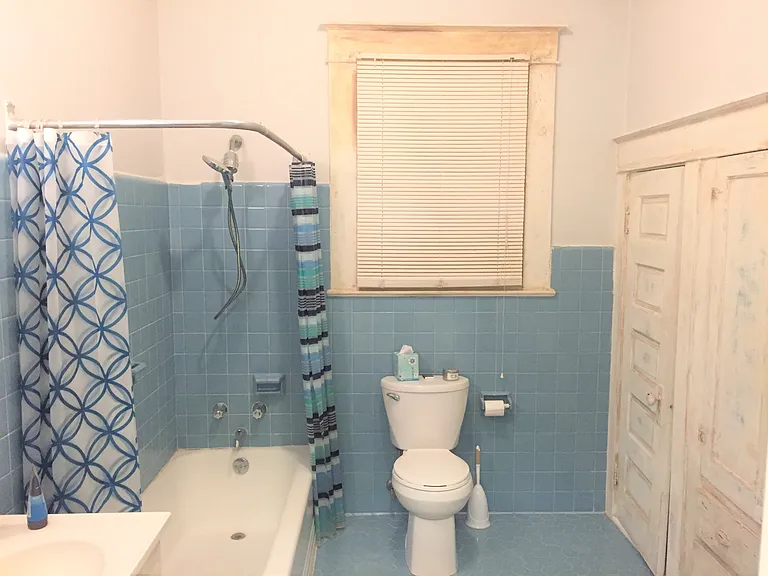 4317 Fontainebleau Dr — Photo 8
