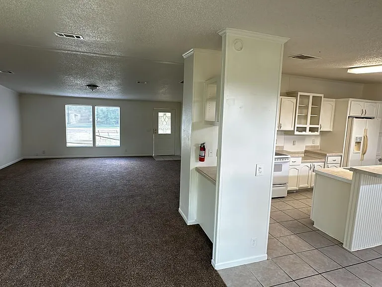 15710 Cypress Garden Dr — Photo 5