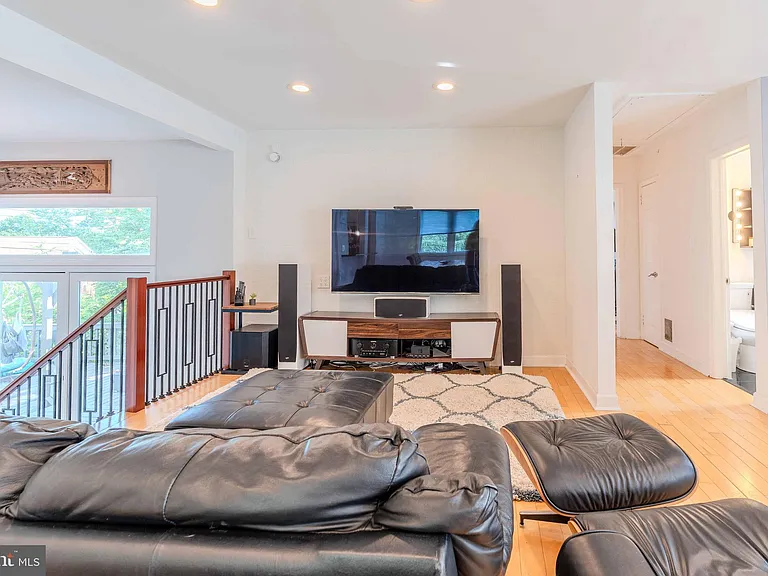 942 N McKinley Rd — Photo 14