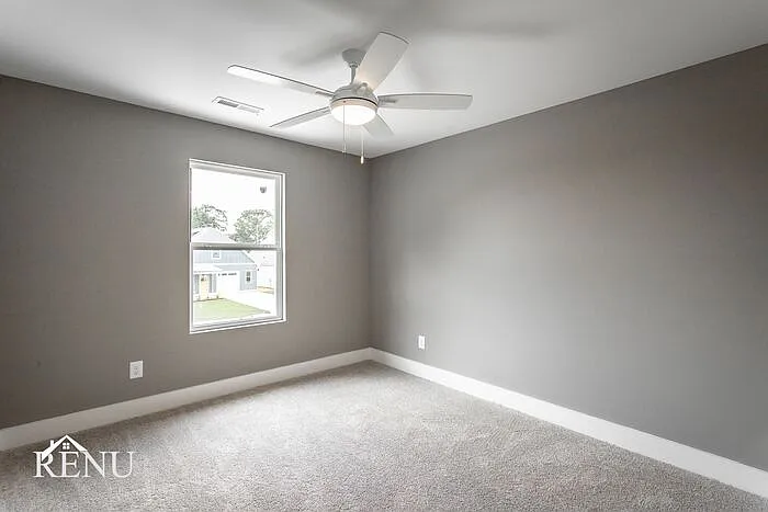5365 Lynnland Ter — Photo 15