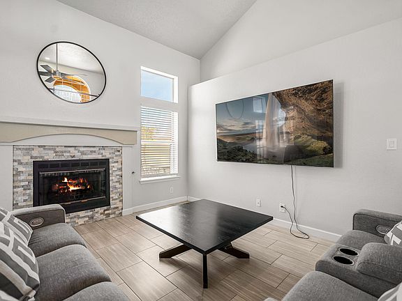 5th image of 4447 Rancho Centro NW