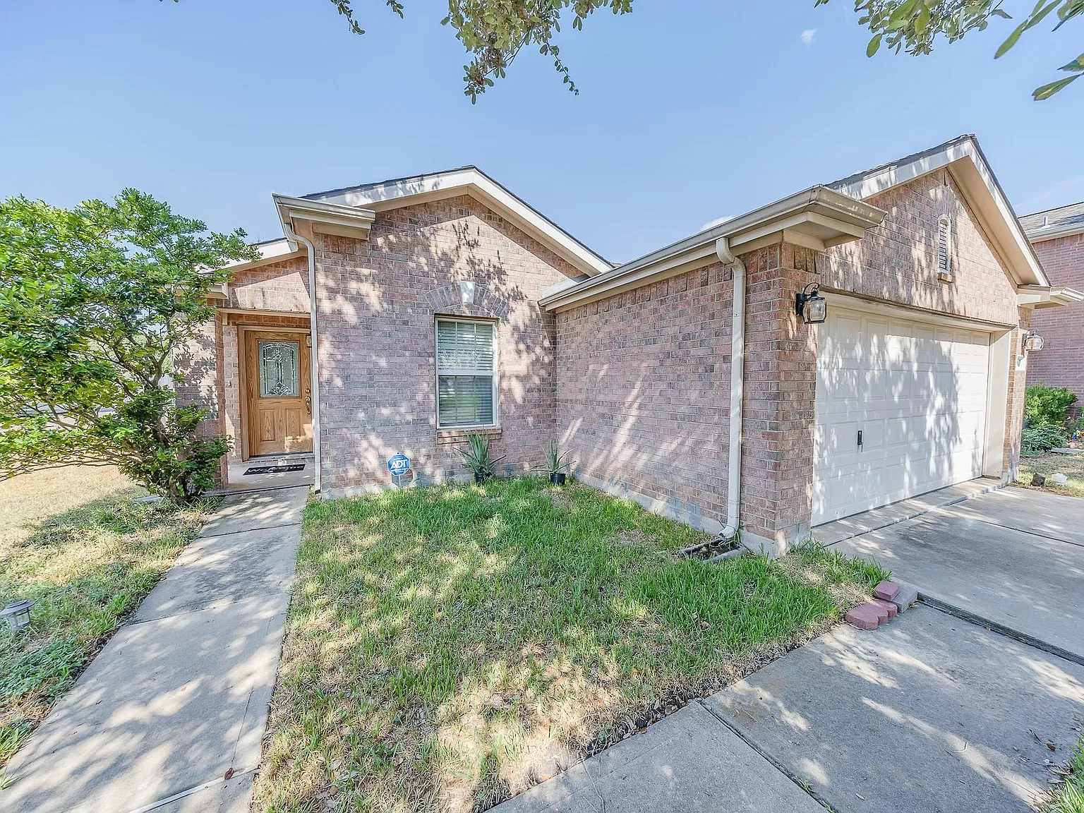 3 bed, 2.0 bath, 1510 sqft, $2,250 — Photo 3