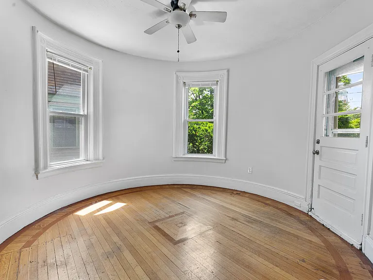 296 Washington Ave #2 — Photo 9